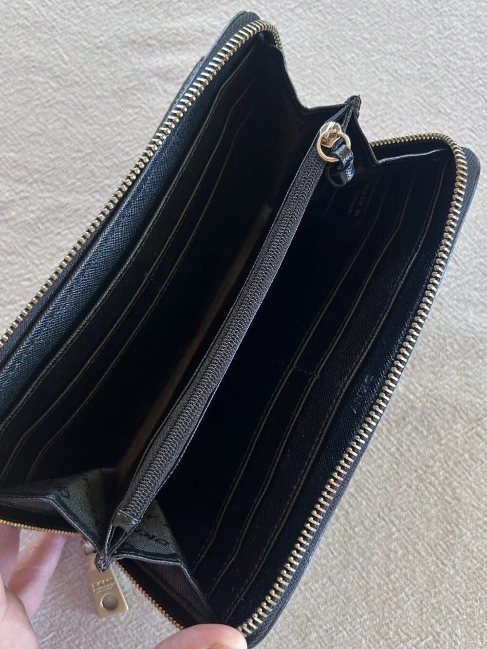 Dkny black leather